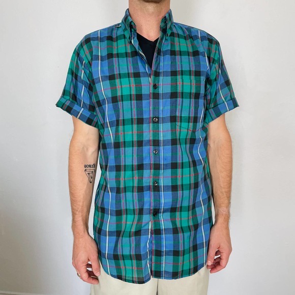 80s Main Street Green and Blue Plaid Short Sleeve Button Down - Picture 3 of 5